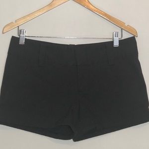 Alice + Olivia Cady Shorts Black Size 8